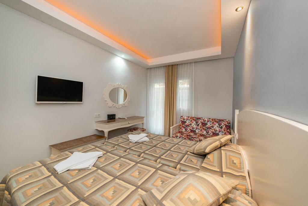 Majestic Hotel Олудениз Экстерьер фото